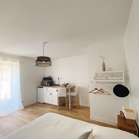 L'Anne Xe, Studio Independant Valeuil Ngoại thất bức ảnh